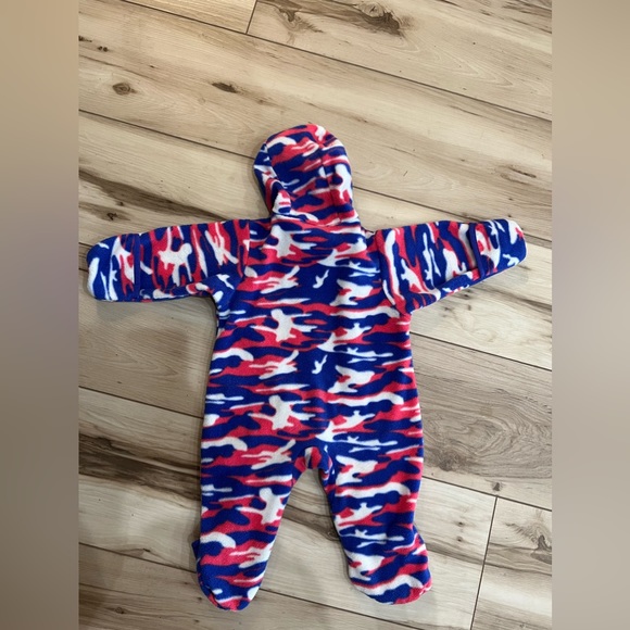 Columbia 12 month bunting suit. Pink, white, blue - Picture 3 of 3